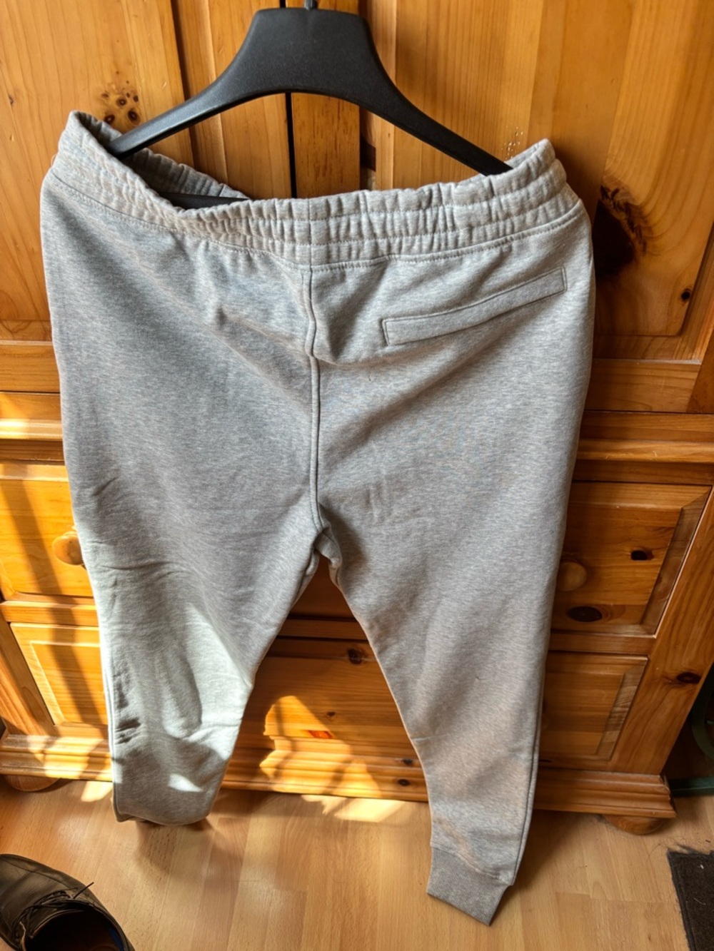 Men’s Gray Sweat Joggers - Comfortable Everyday Bottoms